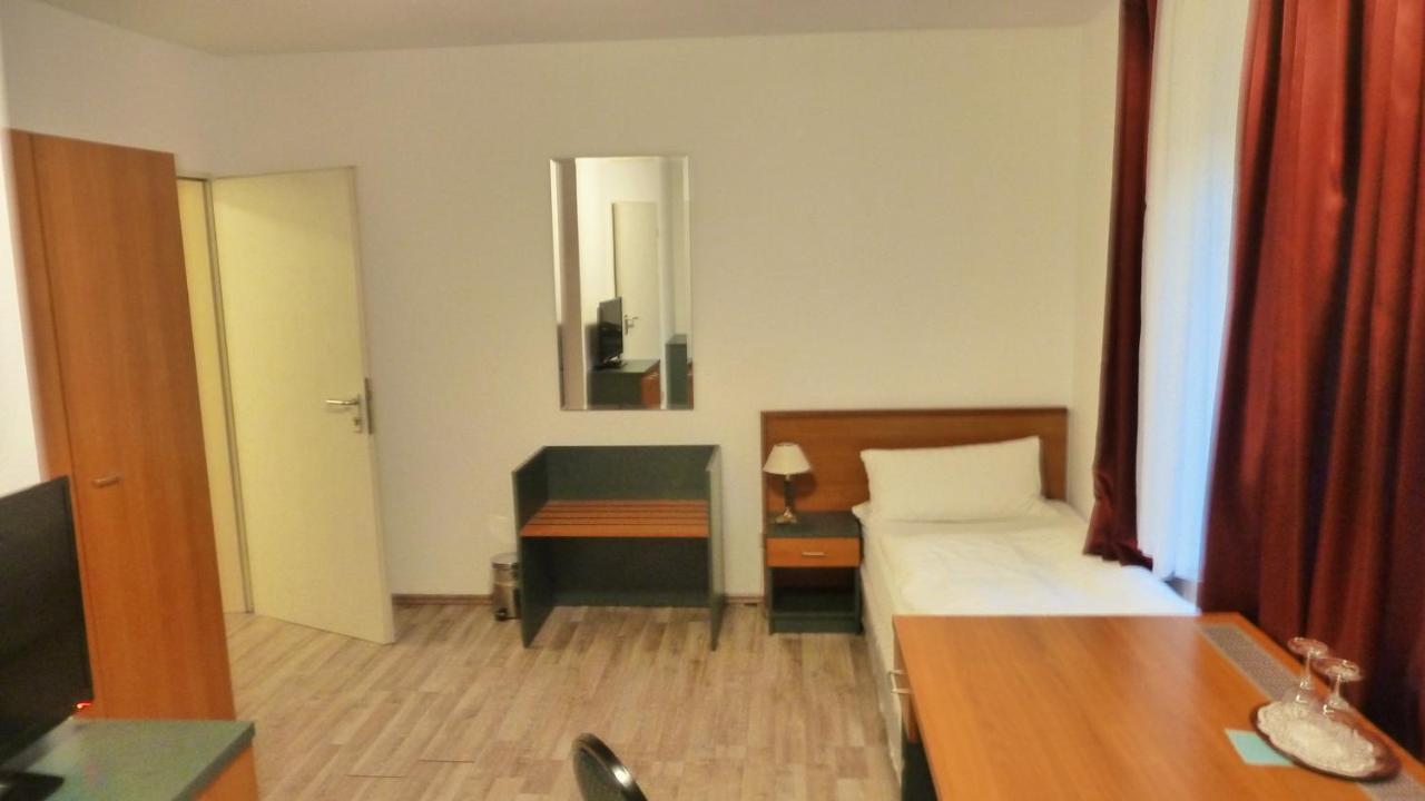 Zur Muehle Hotel Bocholt Buitenkant foto